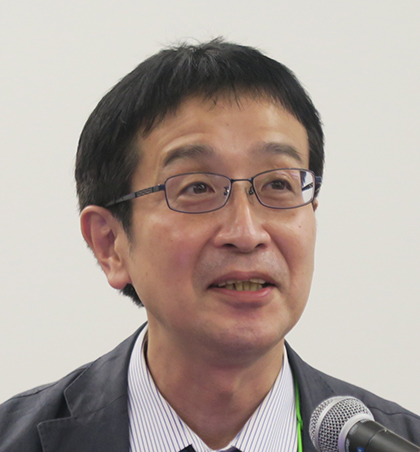 西山成氏